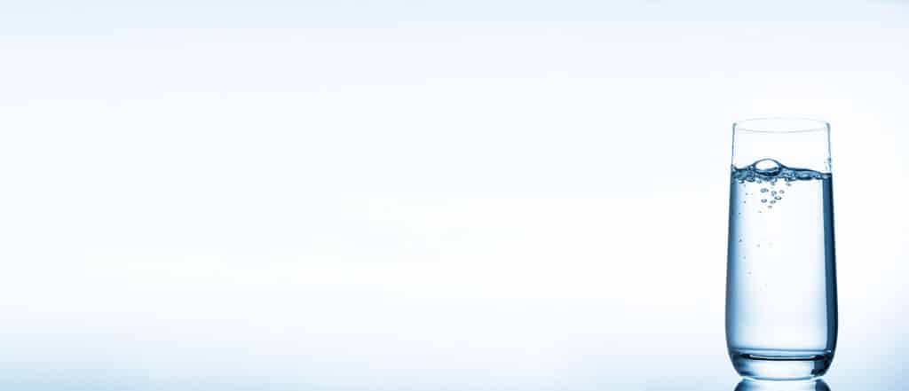 Livrare-Apa-Pahar-banner