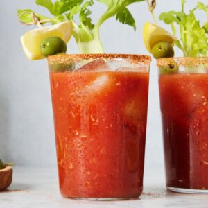 bloody-mary-cu-CIAO-Suc-Tomate