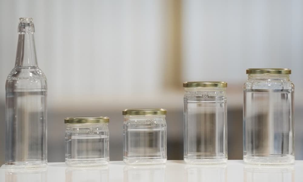 Sticlele de vin raman in afara sistemului de returnare in Franta livrare firma si domiciliu